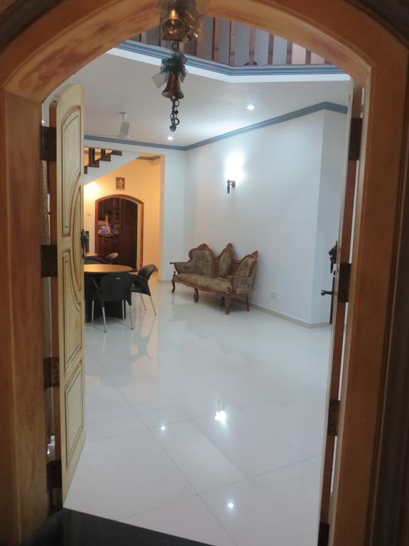 Flipflop Hostel Negombo Kültér fotó