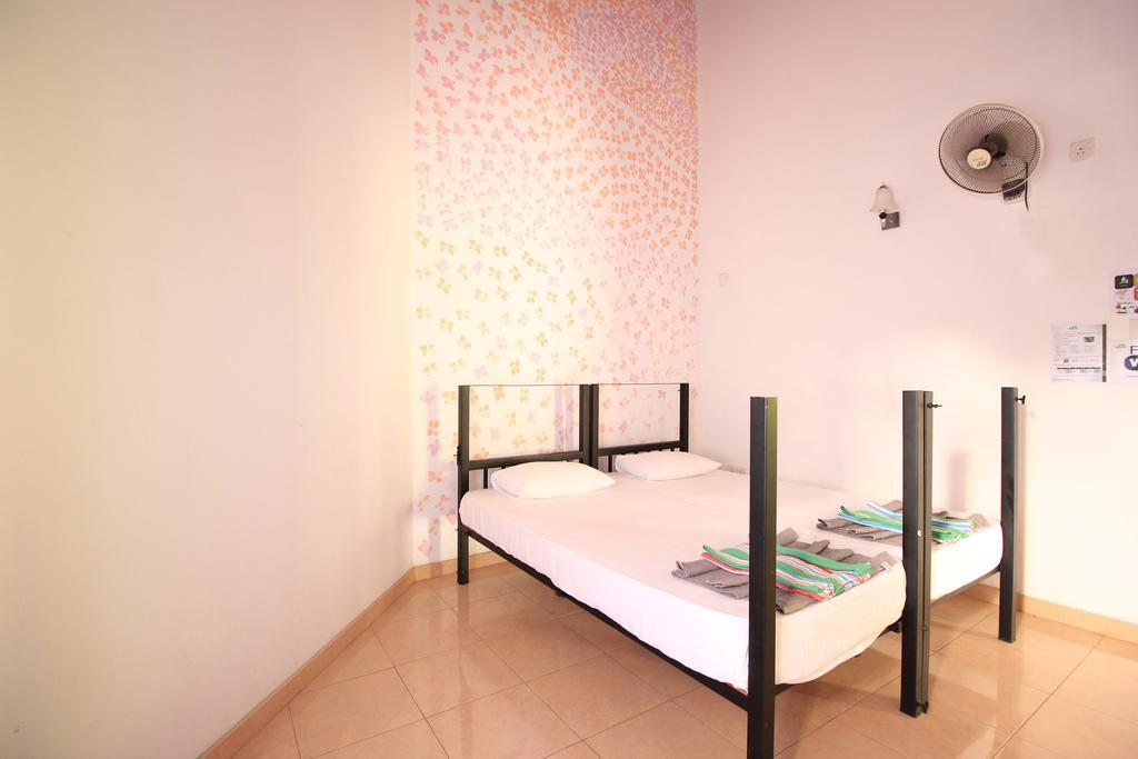 Flipflop Hostel Negombo Kültér fotó