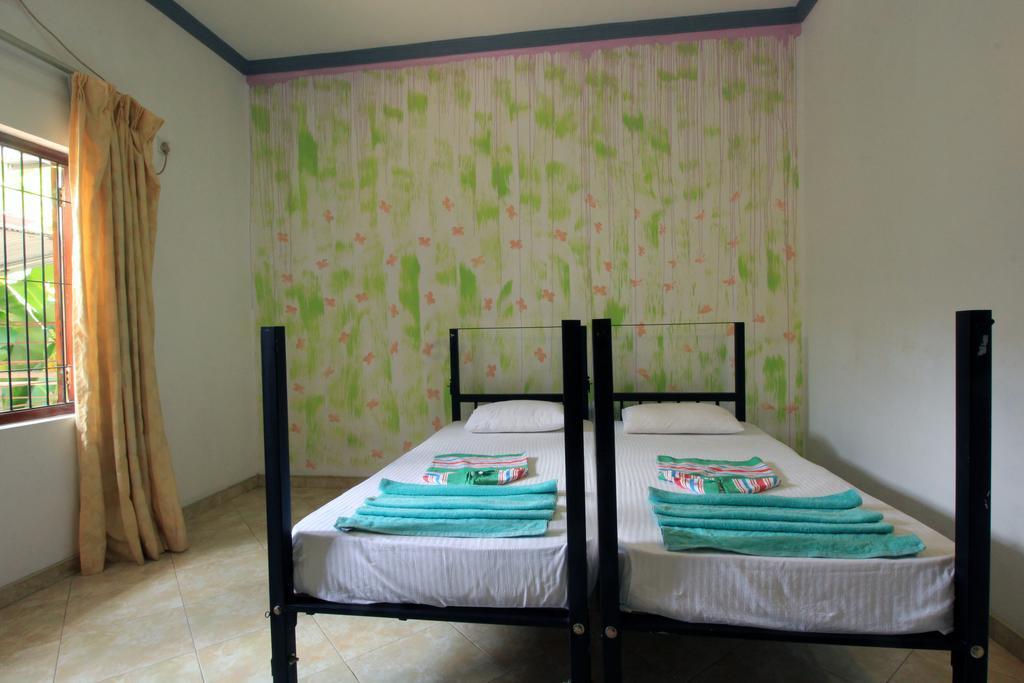 Flipflop Hostel Negombo Kültér fotó