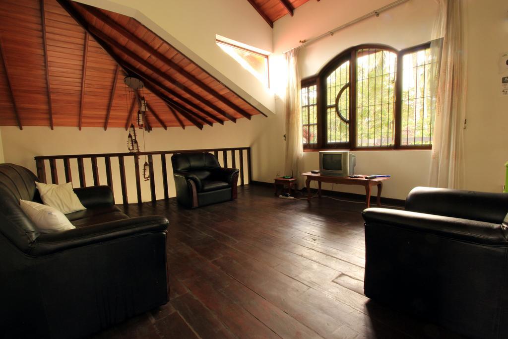 Flipflop Hostel Negombo Kültér fotó