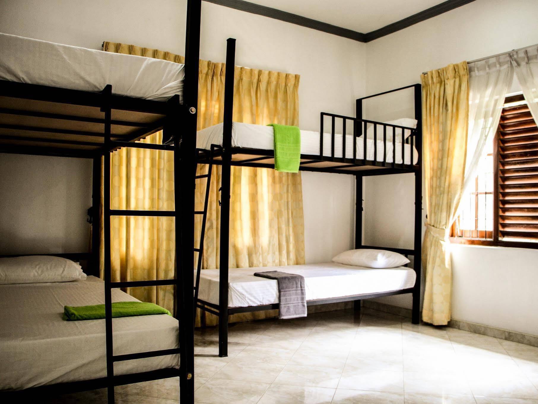 Flipflop Hostel Negombo Kültér fotó